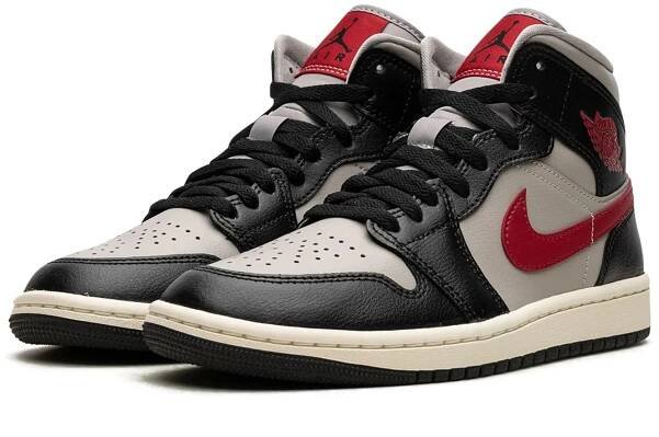 Air Jordan - Strana 4 - SPIKE