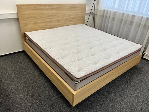 Naturbeds Outlet | Luxusní postel DUX Continental matrace se slevou