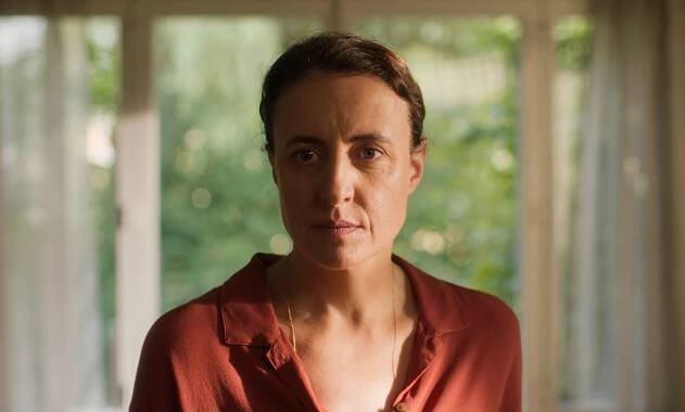 The Sparrow in the Chimney Review: An Artistic Catharsis for the Zürchers