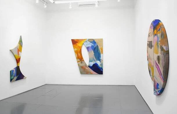 Installation view: Pamela Jorden: Reflector, Klaus Von Nichtssagend, New York, 2020. Courtesy the artist and Klaus von Nichtssagend Gallery.