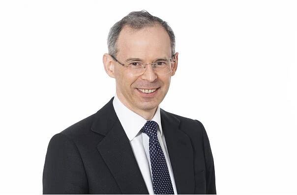 Alastair MacKenzie Ross | Skin Health & Allergy Doctors | OneWelbeck