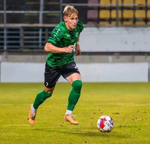 Oficiální stránky fotbalového klubu FK PŘÍBRAM. Aktuální informace o příbramském ligovém fotbale, rozhovory, výsledky, fotografie