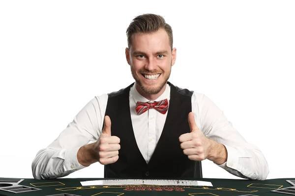 Why would you play Blackjack with a live online dealer? - Live Black Jack Casino