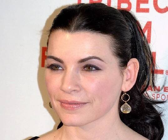 Julianna Margulies Biography - Facts, Childhood, Family Life & Achievements