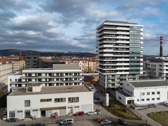 Polyfunkční dům Ponávka Tower v Brně - Zábrdovicích