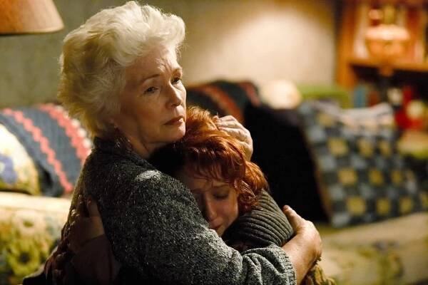 Bratrství - Celé mezidobí je jako přelud - Z filmu - Fionnula Flanagan, Kerry O'Malley