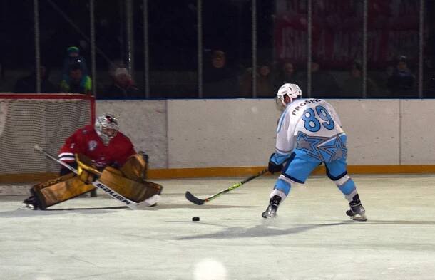 FOTO, VIDEO: Déšť ani sníh štěstí nepřinesly. Winter Classic Klatovy prohrály