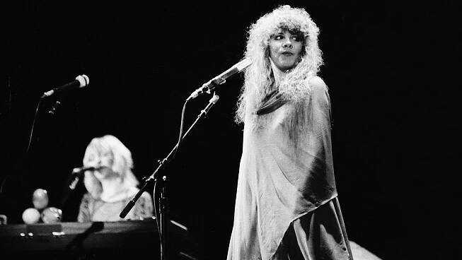fleetwood mac sisters of the moon