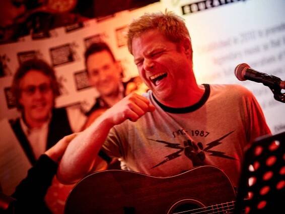 Chris Difford Songwriting Retreat - The Buddy Holly Educational Foundation