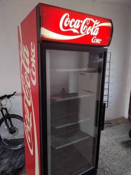 Chladící vitrína Coca-cola