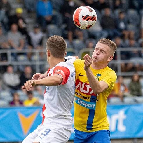 Opava hlásí posilu. Novou tváří v kabině SFC Yunis. Na spolupráci se těším, řekl