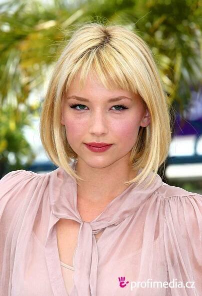 Haley Bennett - celebrity účes - HappyHair