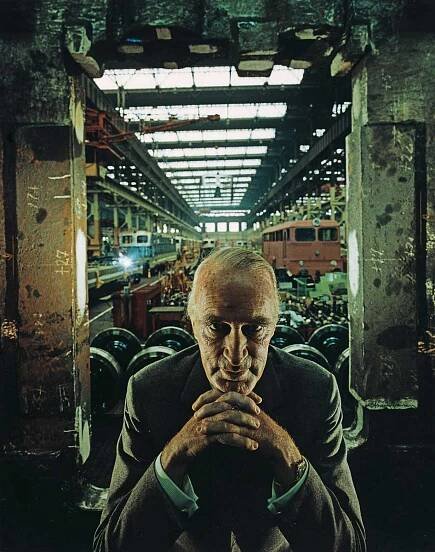 famous photograph of Nazi industrialist Alfred Krupp, positioned and lit by Newman to make him apear evil