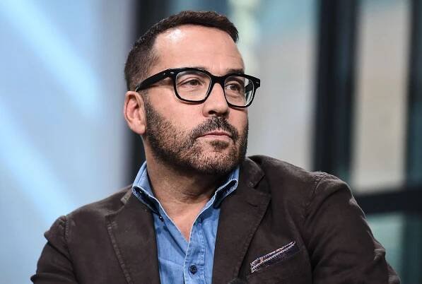 Jeremy Piven's Hair Transplant: The Procedure, Results, And Recovery | Forager23
