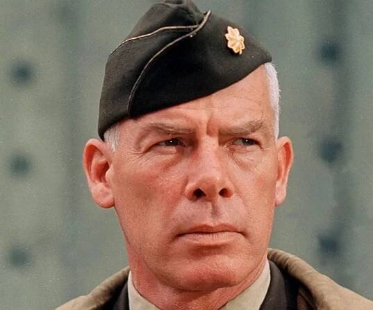 [100+] Lee Marvin Wallpapers