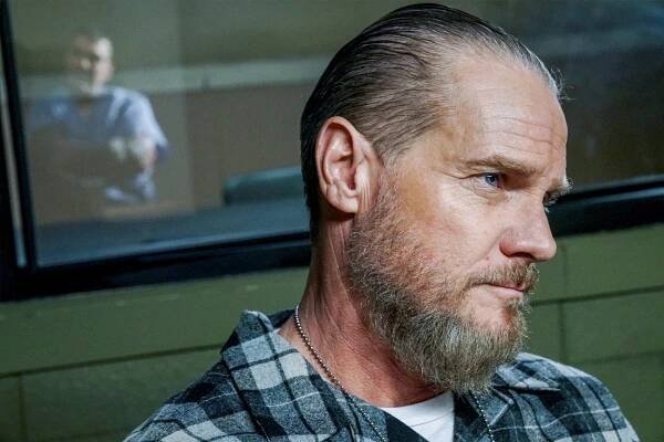 Deputy - 10-8 School Ties - Z filmu - Brian Van Holt