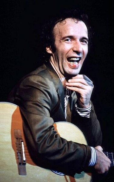 Roberto Benigni - Wikipedia