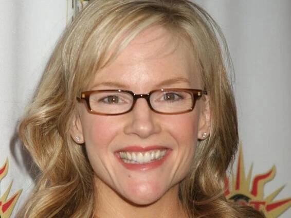 Rachael Harris fotka