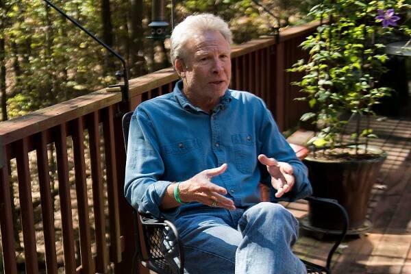 Father of Killed Reporter Asks Regulators to Investigate Facebook