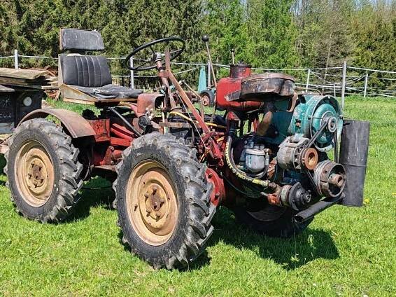Malotraktor T4-K10A - Havlíčkův Brod