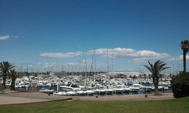 Soubor:Canet-en-Roussillon - Le port.jpg – Wikipedie