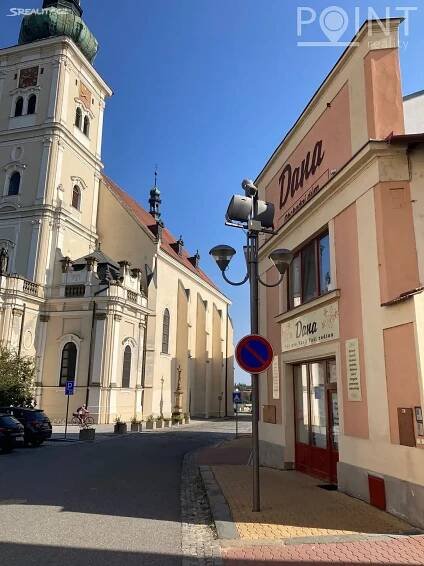 Pronájem obchodní prostory, 350 m² - Vyškov | POINT reality s.r.o.