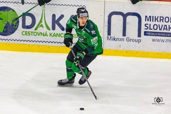 Energie posiluje obranné řady, přichází další lotyšský reprezentant a medailista z MS! | HC Energie Karlovy Vary