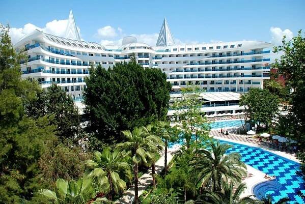 Hotel Delphin Botanik Platinum, Turecko Turecká riviéra - 11 690 Kč Invia