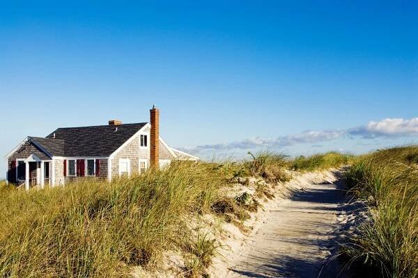 Cape Cod House: Everything You Need to Know