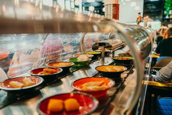 Running sushi v Teplicích? Bude o něco později, než se očekávalo