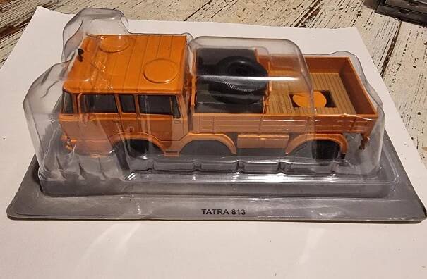 Model nákladního auta Tatra 813 - kovový - 1:43  - nové, zabalené !!! - Modely nákladních a užitkových vozů