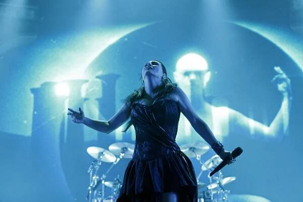 Within Temptation zahráli v Praze | Rádio BEAT: První bigbít u nás