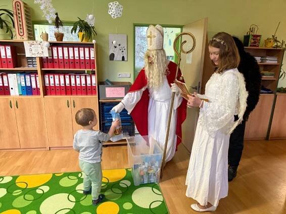 Mik, miku, mik, miku Mikuláš. - Oficiální stránky MŠ Napajedla