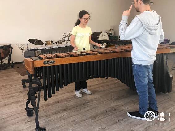 Academia Música Paços Brandão » Masterclass de Percussão por Pedro Tavares