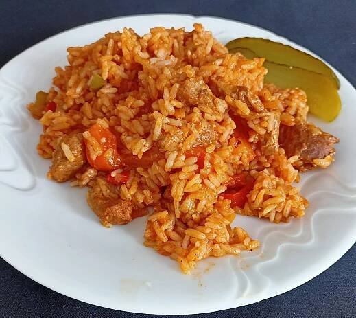 Balkánský džuveč s vepřovým masem