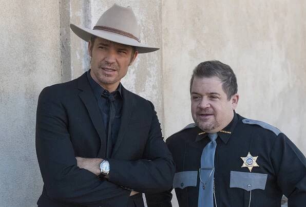 Strážce pořádku - Sounding - Z filmu - Timothy Olyphant, Patton Oswalt