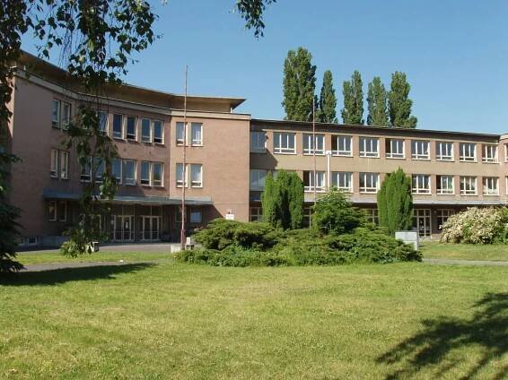 Základní škola Jirkov, Nerudova 1151, okres Chomutov - Oficiální stránky města Jirkov