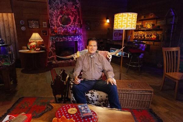 The Last Drive-In with Joe Bob Briggs - Z filmu - John Bloom