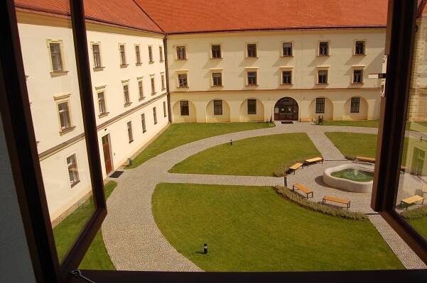 Zámek Pacov - vysocina.eu