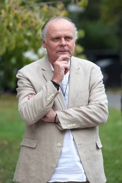 Herec Igor Bareš: Rád se u televize bojím