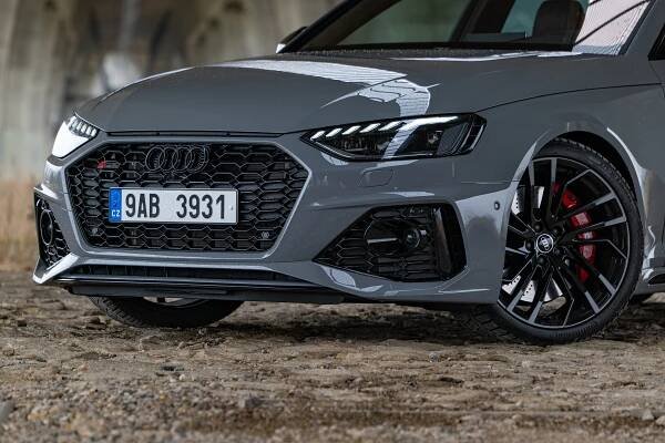 Audi RS4 Avant: Rychlý kombík, který dokáže všechno, všeho má dost, něčeho dokonce moc