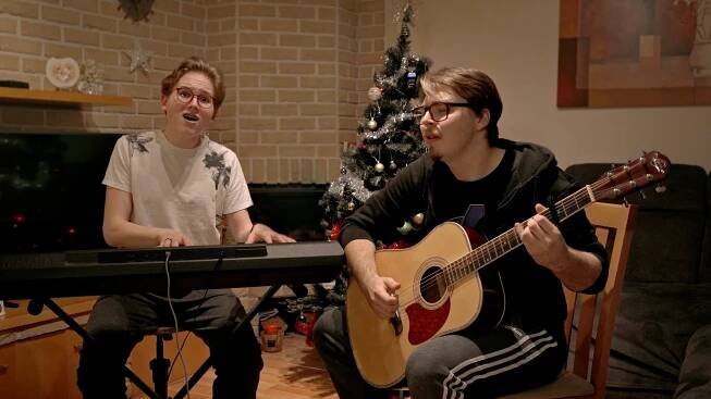 Adam Kůs & Filip Seidl: Milý Ježíšku (2021)