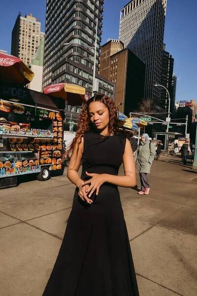 Nesta Cooper's Face Can Handle Anything | Into The Gloss