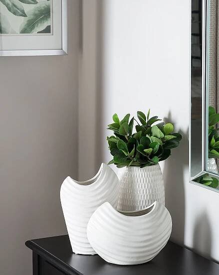Dekorativní kameninová váza 25 cm bílá LINZI