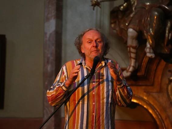 OBRAZEM: Improvizaci Jaroslava Duška doprovodil hráč na didgeridoo