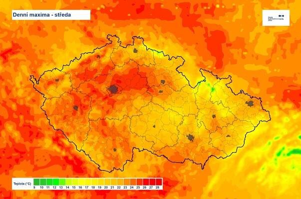 MAPA: ČHMÚ varuje před bouřkami. Meteorologové řekli, kde v Česku zaprší nejvíc