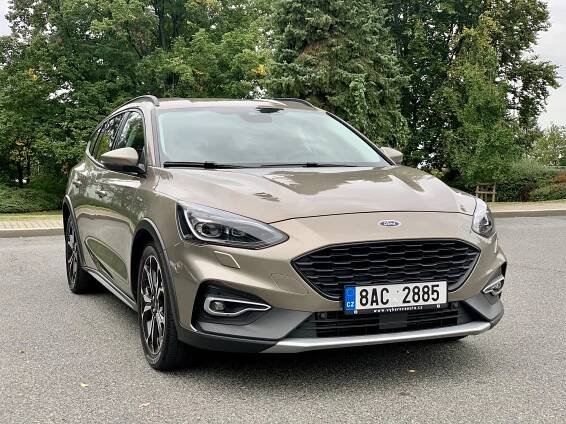 Ford Focus 1.5 EcoBoost/110 kW/Turnier/Active/Automat - Výběrová auta