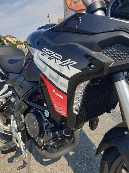 Benelli TRK 251