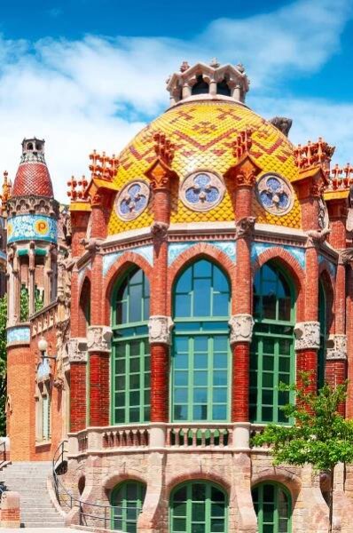 Pabellón del hospital modernista de San Pau en Barcelona