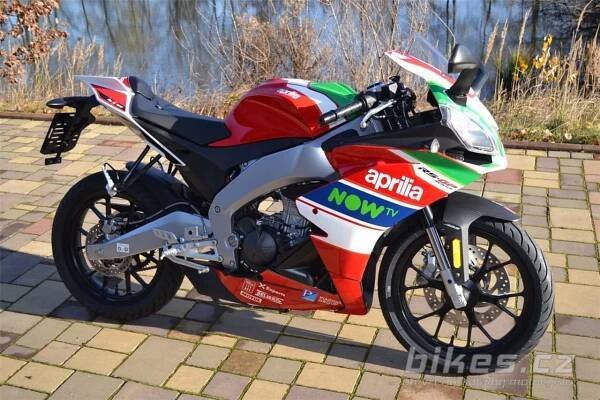 Aprilia RS 125 GP Replica - 2021 - technické parametry, názory motorkářů, servisní manuály 